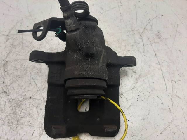 Zacisk hamulcowy tylny prawy 4414622 OPEL