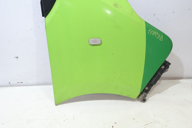 Błotnik przedni prawy 4422310 OPEL