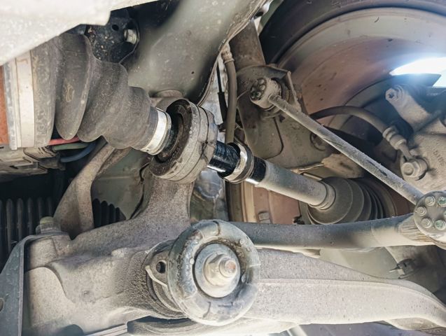 Półoś napędowa przednia lewa 44306SMGG01 HONDA