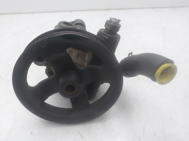Pompa wspomagania hydraulicznego kierownicy 4431005100 TOYOTA