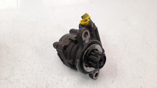 Pompa wspomagania hydraulicznego kierownicy 443100K040 TOYOTA