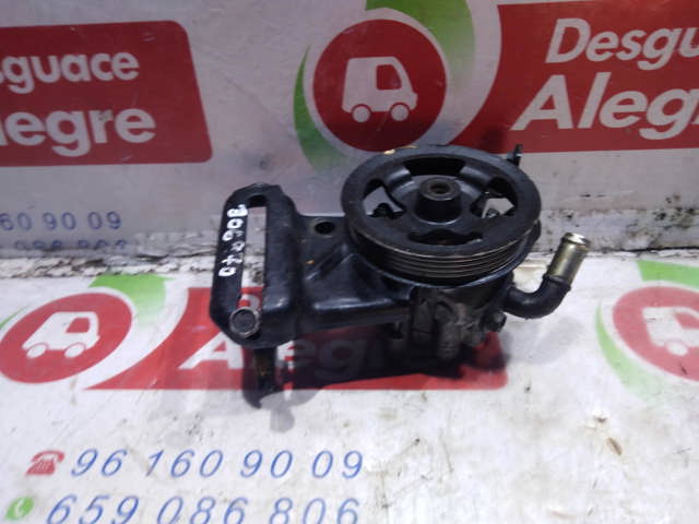 Kupić Pompa wspomagania hydraulicznego kierownicy Toyota Corolla  E12J w dobrej cenie