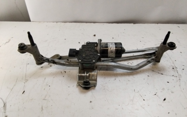 Mechanizm wycieraczek 443122430017 VAG