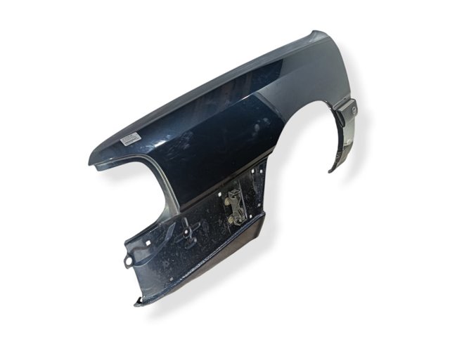 Błotnik przedni lewy Audi 100 44, 44Q