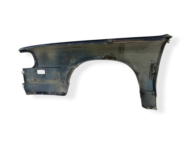 Błotnik przedni prawy Audi 200 44, 44Q