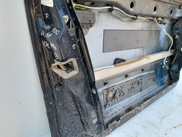 Drzwi przednie lewe Audi 100 44, 44Q