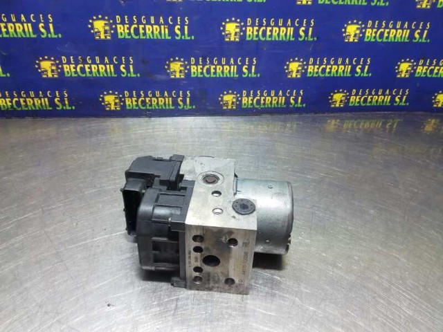 Sterownik ABS  hydrauliczny 4451002050 TOYOTA
