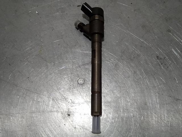 Wtryskiwacz paliwa 445110188 PEUGEOT