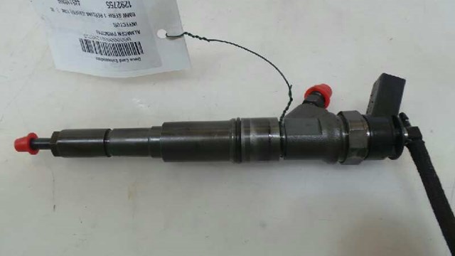 Wtryskiwacz paliwa 445110209 BMW