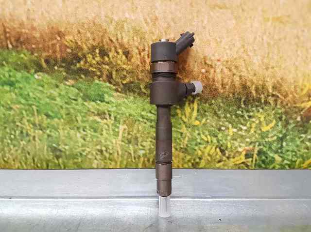 Wtryskiwacz paliwa 445110276 FIAT