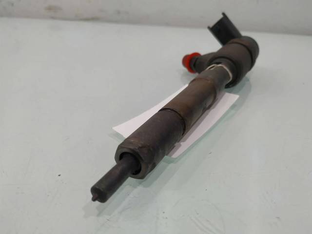Wtryskiwacz paliwa 445110351 PEUGEOT