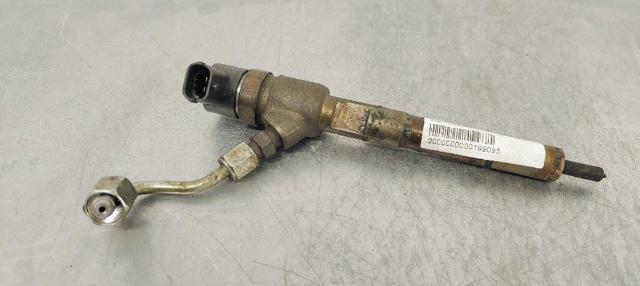 Wtryskiwacz paliwa 445110351 PEUGEOT