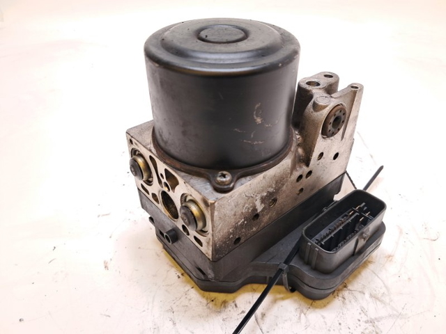 Sterownik ABS  hydrauliczny 4454042040 TOYOTA