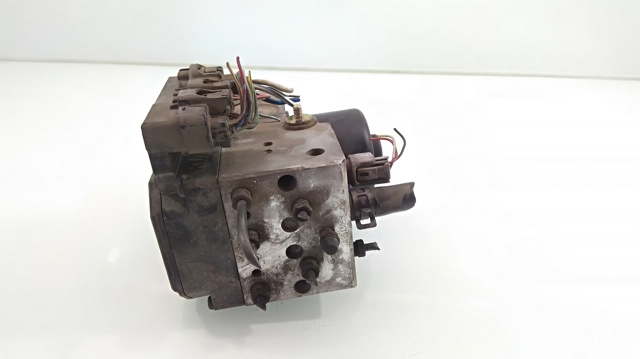 Sterownik ABS  hydrauliczny Lexus RX MCU1