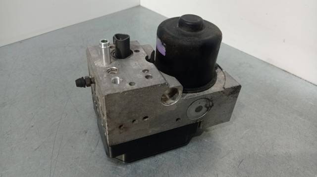 Sterownik ABS  hydrauliczny Lexus RX MCU1