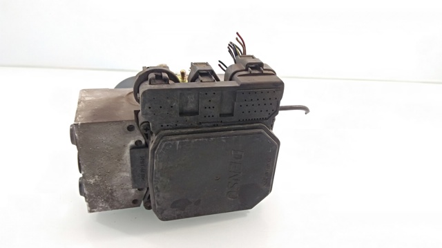 Sterownik ABS  hydrauliczny Lexus RX MCU1