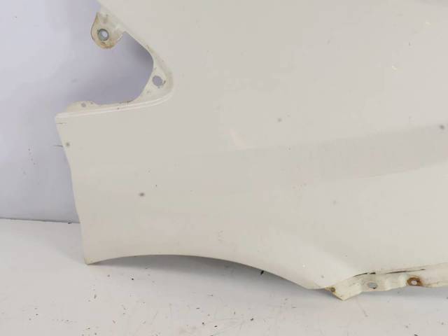 Błotnik przedni prawy 4469784 FORD