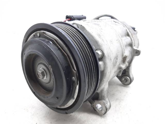 Sprężarka klimatyzacji 4471608766 BMW