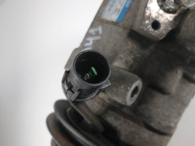 4472203657 Mitsubishi