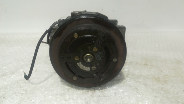 Sprężarka klimatyzacji 4472206254 TOYOTA