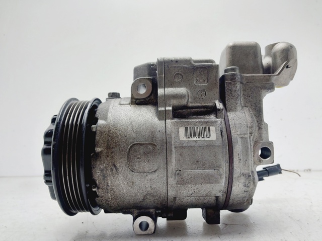 Sprężarka klimatyzacji 4472208365 MERCEDES