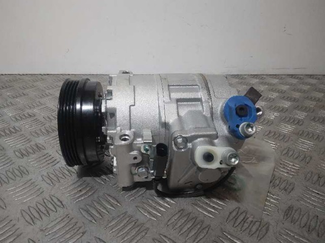 Sprężarka klimatyzacji 4472208422 VAG