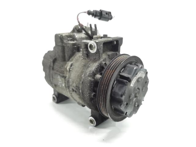 Sprężarka klimatyzacji 4472208433 VAG