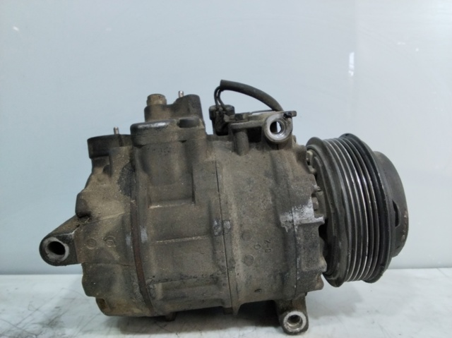 Sprężarka klimatyzacji 4472208610 OPEL