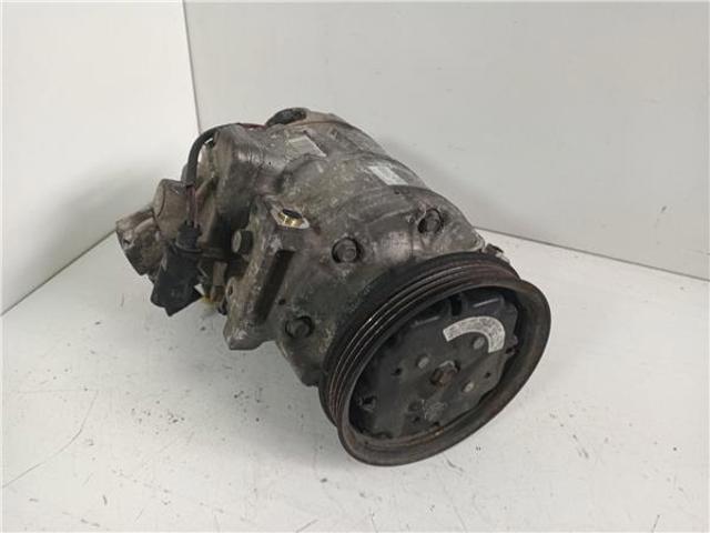 Sprężarka klimatyzacji 4472208682 VAG