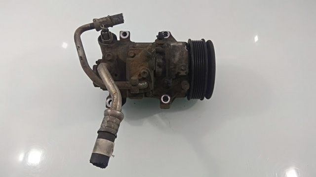 Sprężarka klimatyzacji 4472601492 TOYOTA