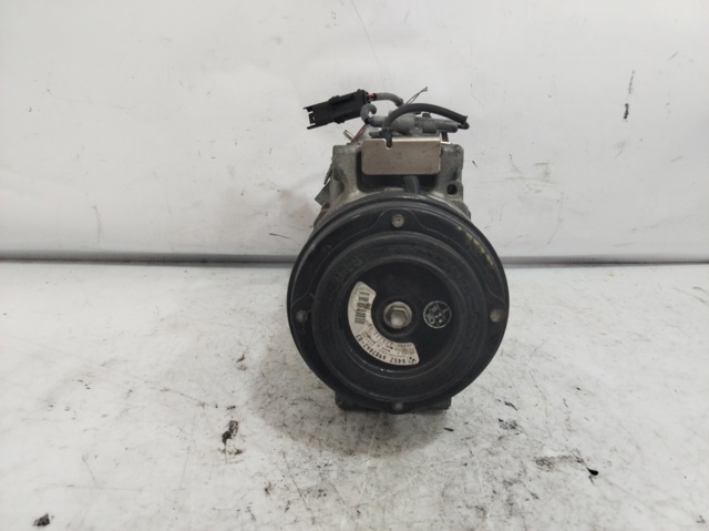 Sprężarka klimatyzacji 4472601852 BMW