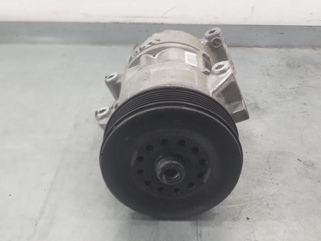 Sprężarka klimatyzacji 4472602271 TOYOTA