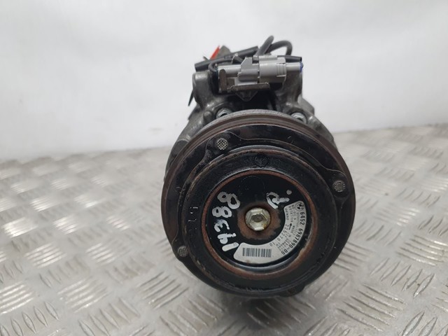 4472602982 BMW