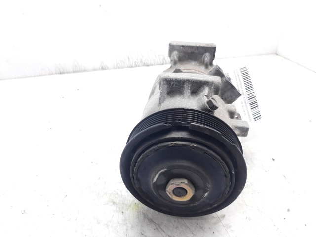 Sprężarka klimatyzacji 4472806581 TOYOTA