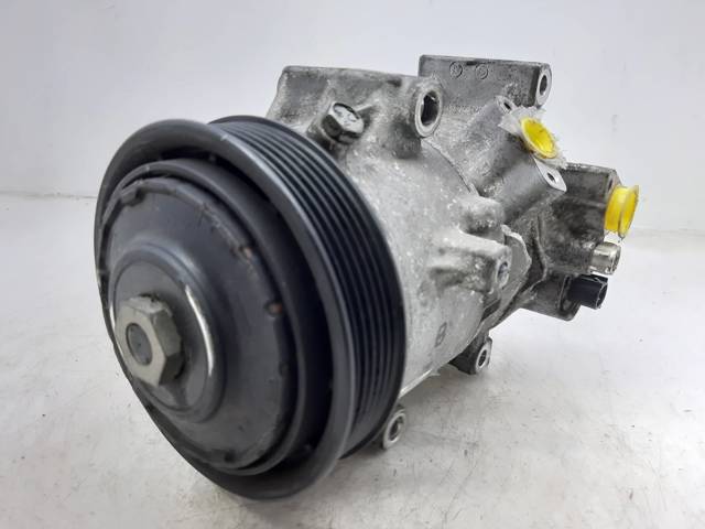Sprężarka klimatyzacji 4472806581 TOYOTA