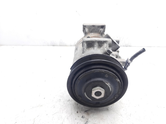Sprężarka klimatyzacji 4472806581 TOYOTA