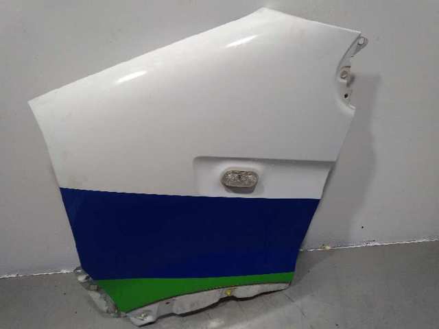 Błotnik przedni lewy 4501755 OPEL