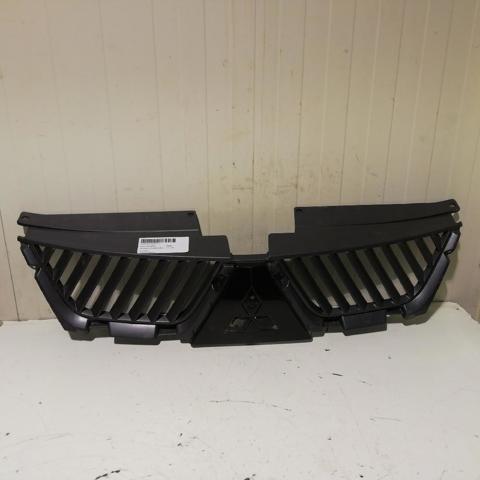 Atrapa grill Mitsubishi Outlander