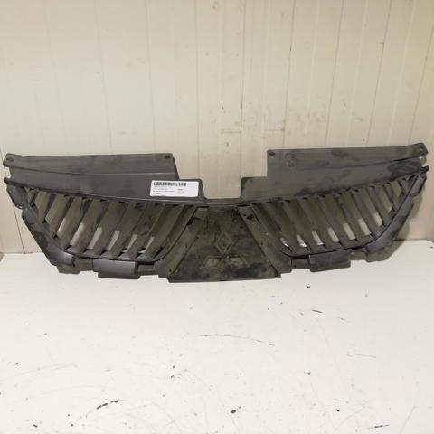 Atrapa chłodnicy Mitsubishi Outlander CWW