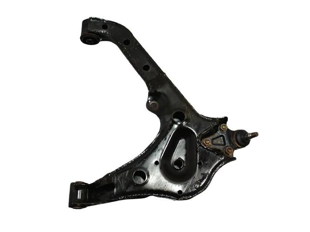 Wahacz zawieszenia przedniego dolny prawy 4520185C00 SUZUKI