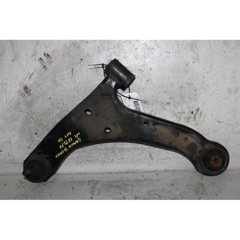 Wahacz zawieszenia przedniego dolny lewy 4520265J00 SUZUKI