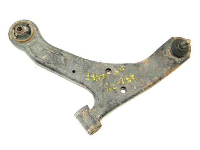 Wahacz zawieszenia przedniego dolny lewy 4520265J00 SUZUKI