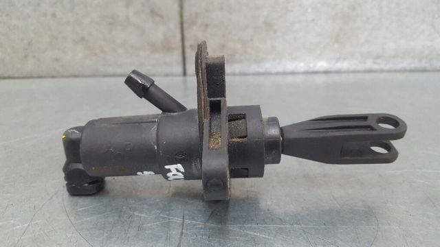 Cylinder sprzęgła główny 4542900004 MERCEDES