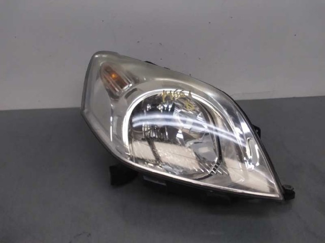 Reflektor prawy 45560393 FIAT