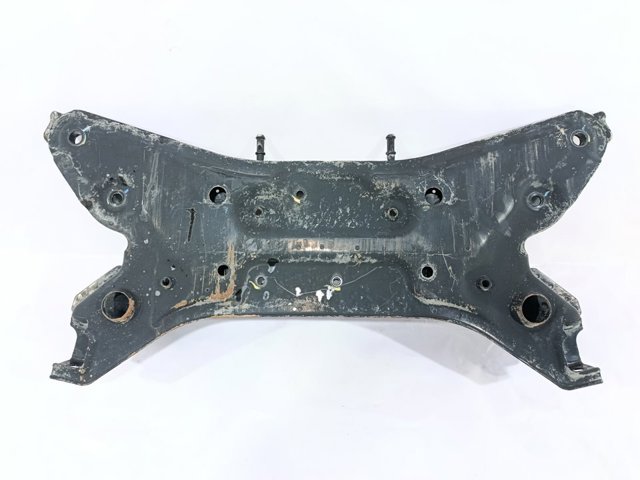 Korpus osi przedniej Suzuki Swift 3 RS