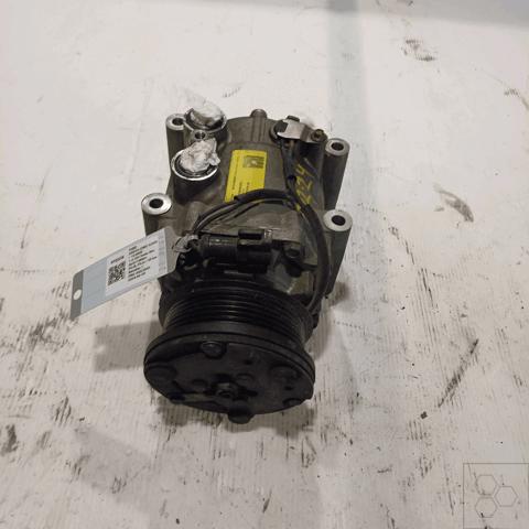 4588121 Ford