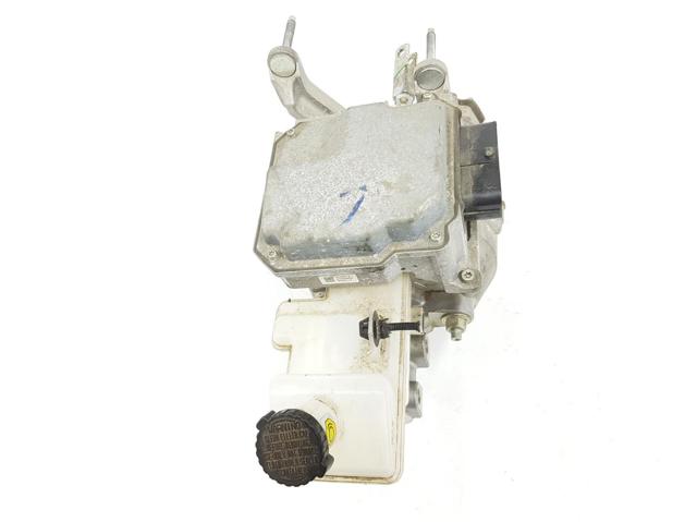 Cylinder hamulcowy Nissan LEAF