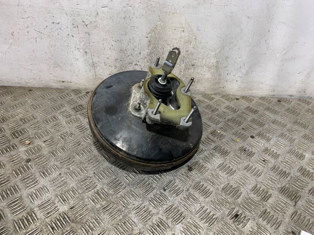 Wzmacniacz próżniowy hamulców 46007JD90A NISSAN
