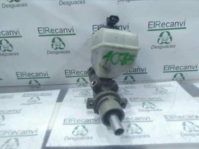 Główny cylinder hamulców 4601000QAM NISSAN