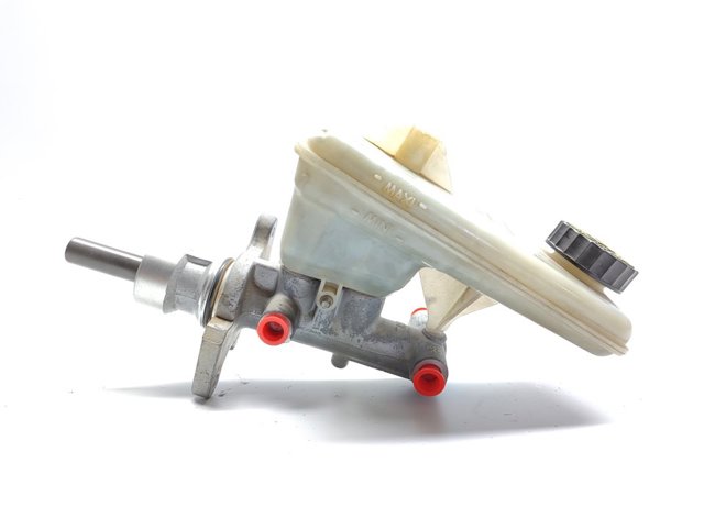 Cylinder hamulcowy Nissan Primastar